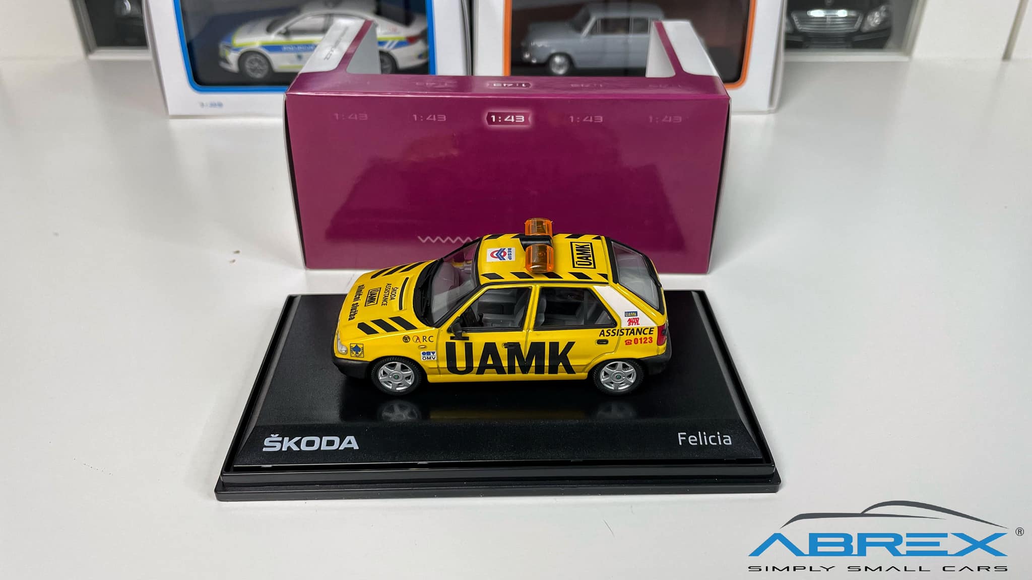 1:72 Skoda 120L model car by ABREX - simply small cars #skoda