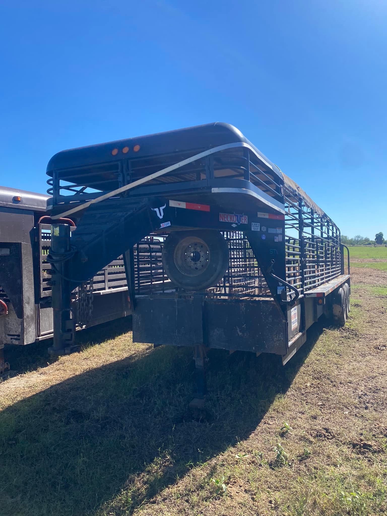 Diamond T Land & Cattle