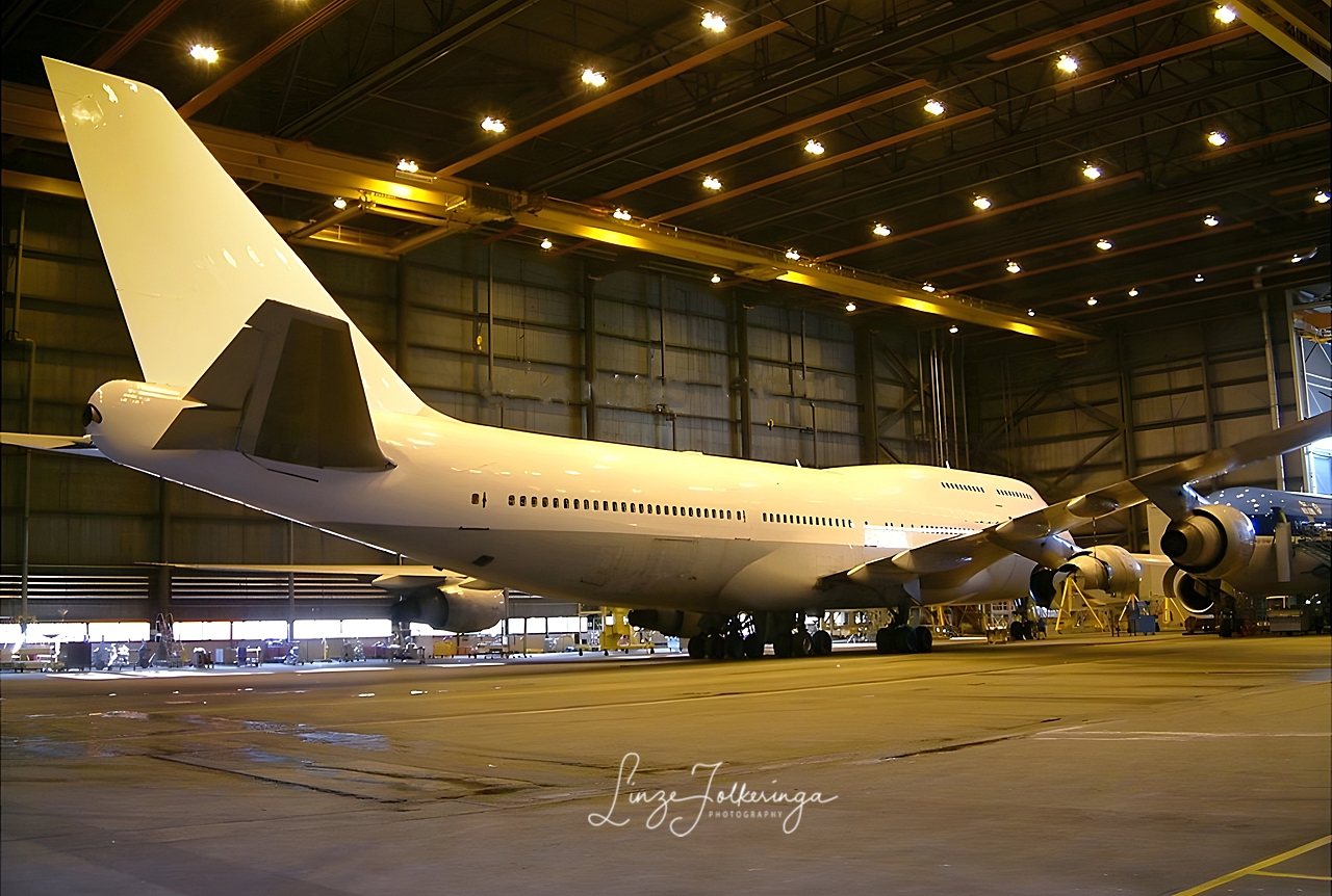 Boeing 747-300 Sir Frank Whittle plane