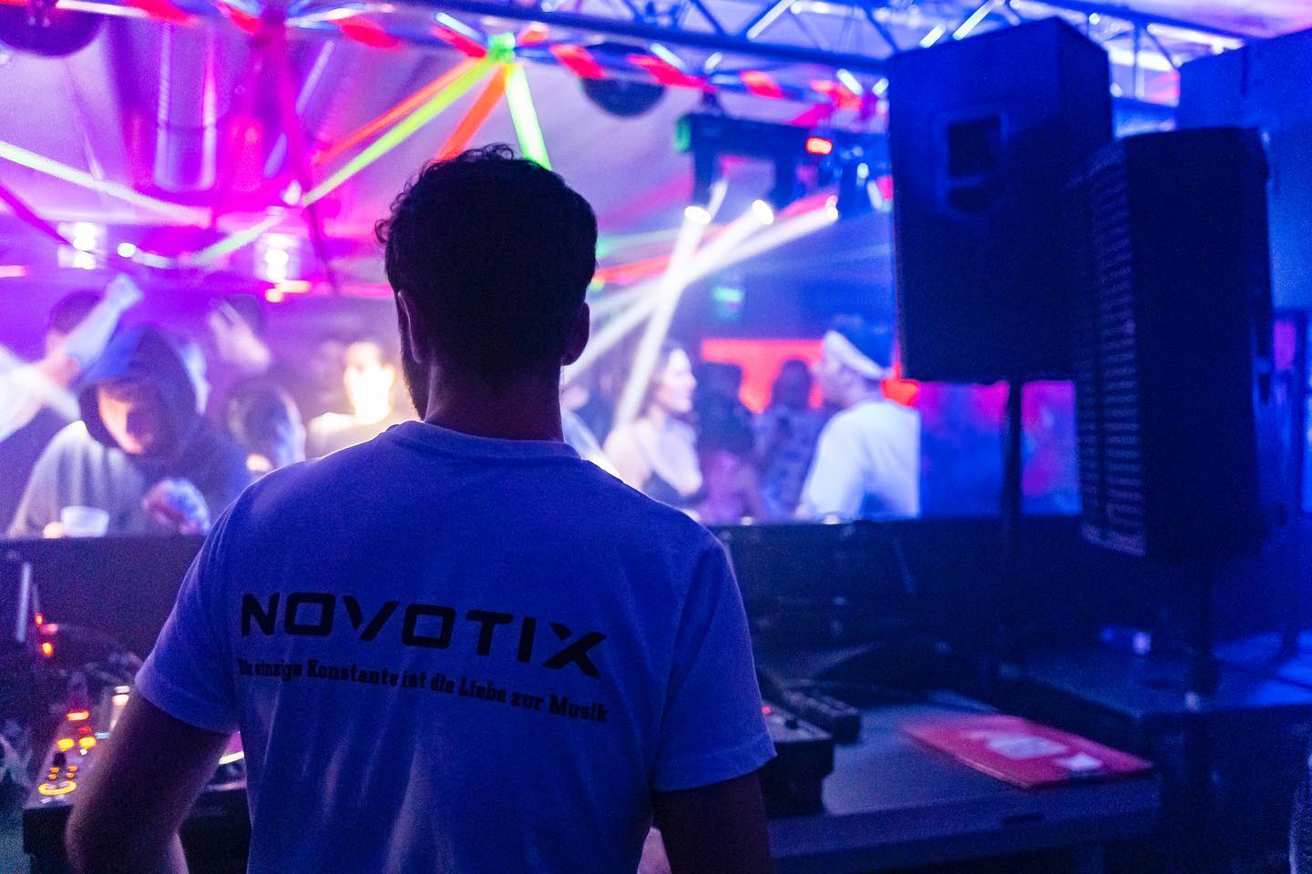Novotix
