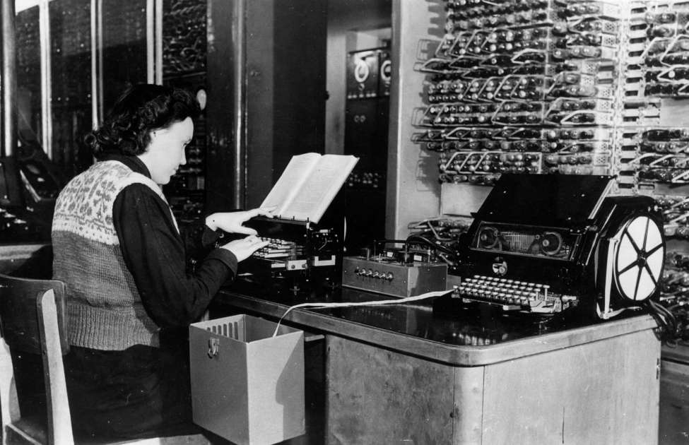 USSR Pictures - Soviet BESM computer used to translate... | Facebook