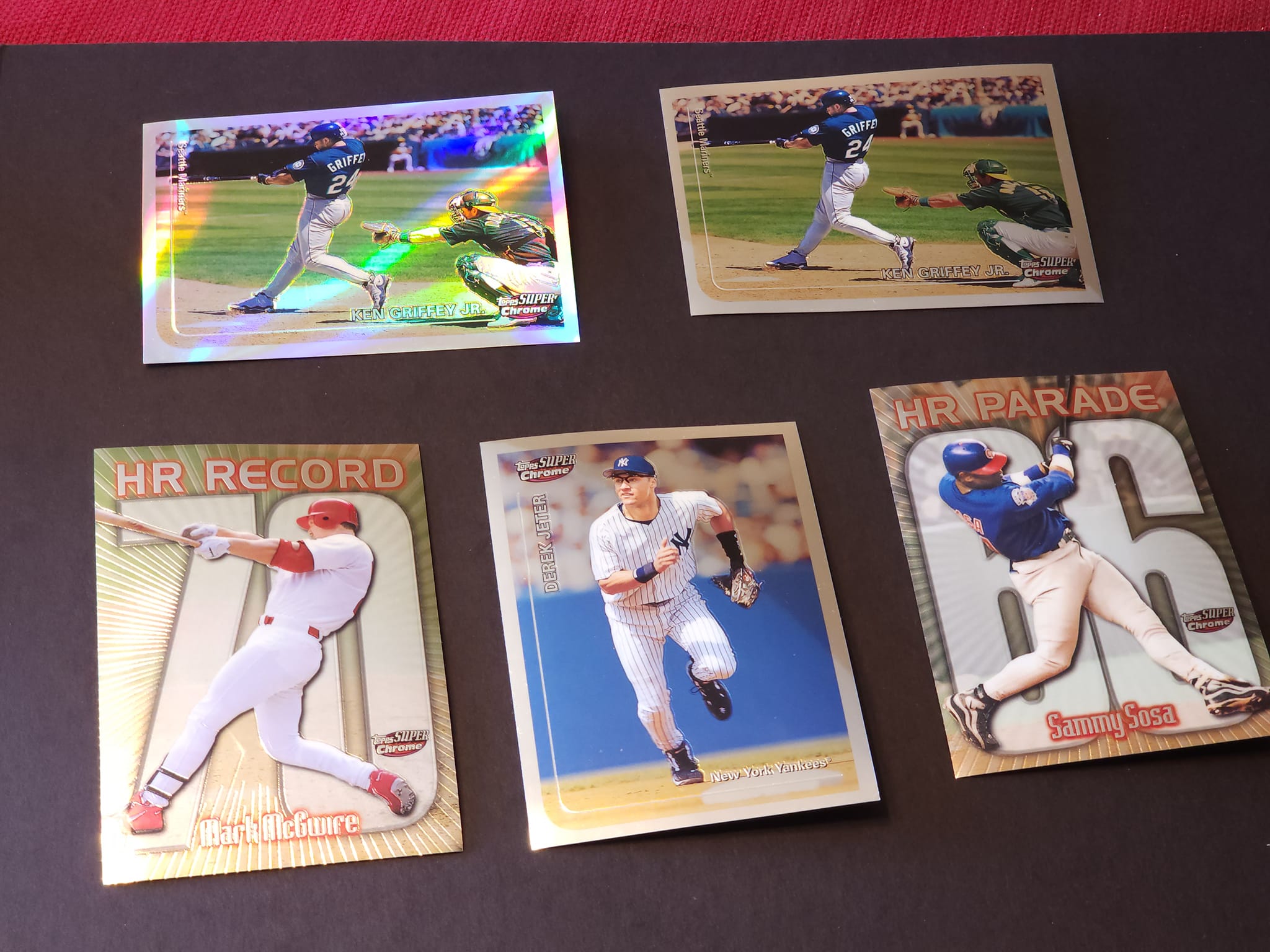 topps oversized card sleeve Jumbo Sleeves (40pk Jumbo Sleeves - Large and premium sports collectibles Protecting oversized sports cards with