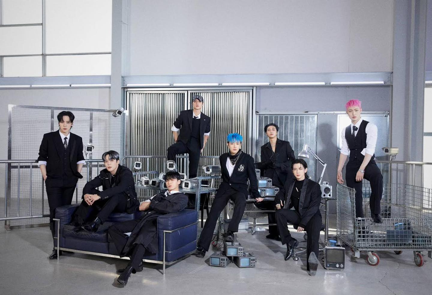 📷] ATEEZ(에이티즈) THE WORLD EP.2 : OUTLAW Concept Photo 2