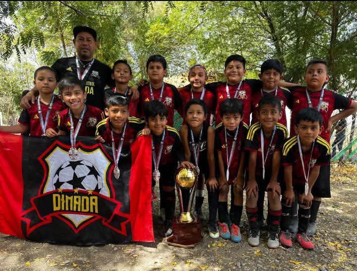 Escuela de fútbol Dimada | Victoria Centro