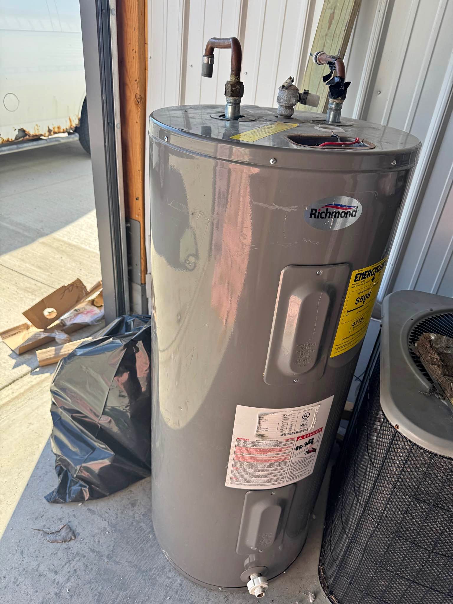 Used electric water heater - Space Heaters - Normal, Illinois ...