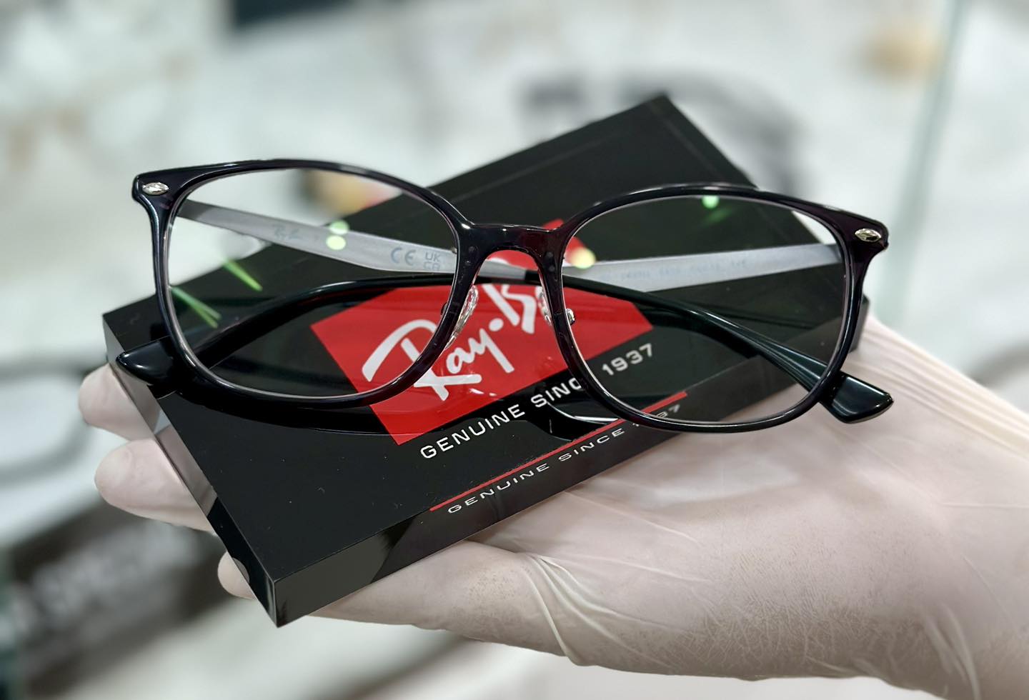 กรอบแว่น Ray ban เลนส์ Progressive... - ร้านรักแว่น-เพชรบุรี