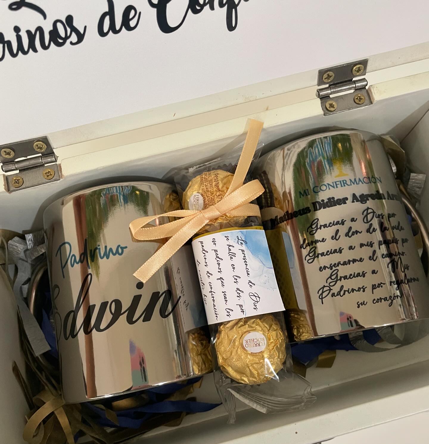 25 Cajitas De Confirmación Personalizables - Bombonera Para Dulces, Tamaño 10x10x7.5 Cm, Cartón Brillante