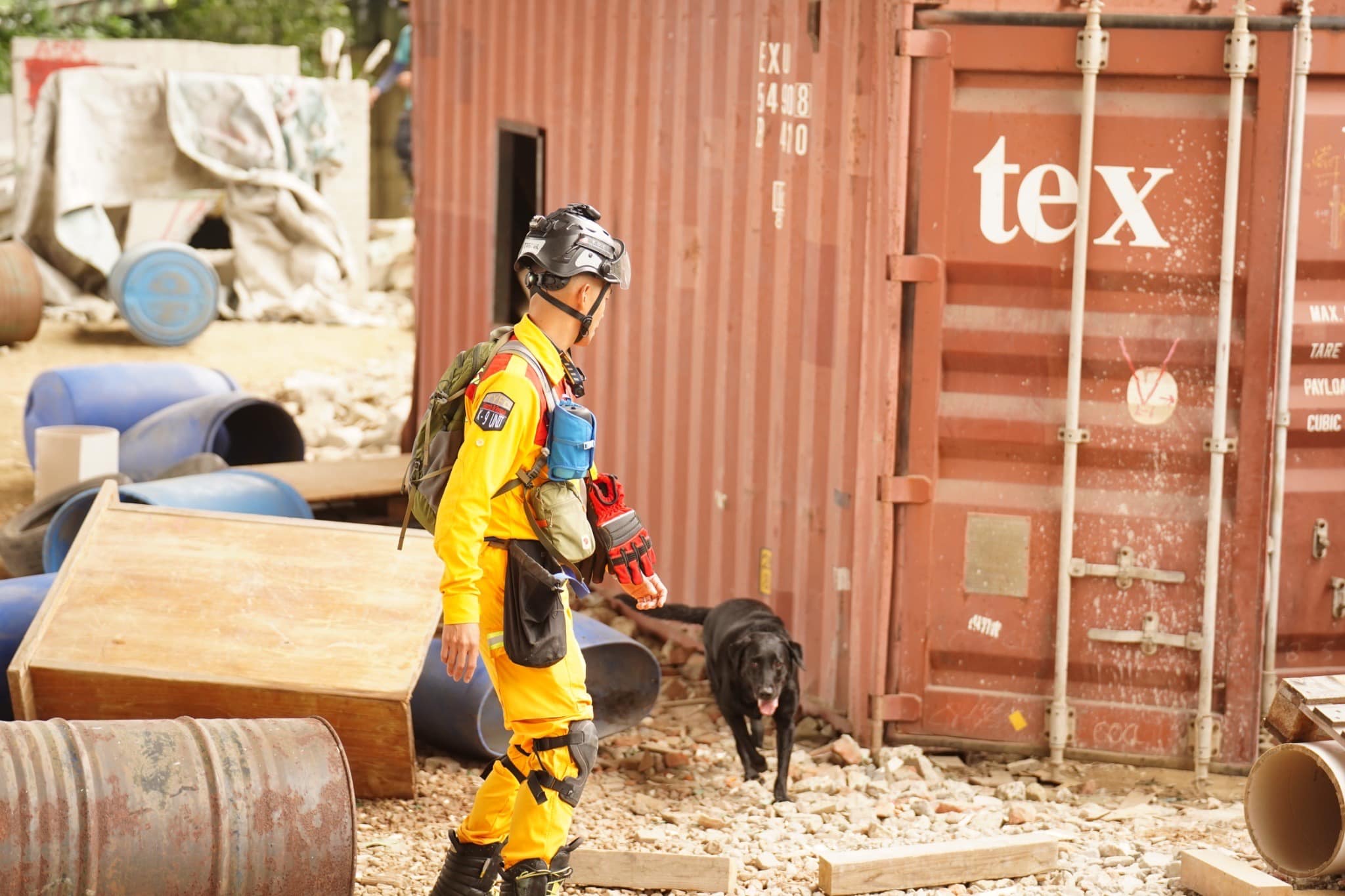 Tyfd-K9桃園搜救犬隊 - 對很多人來說，回家，是一件再簡單不過的事！ 但對於消防員，回家，有時候是一種期望！...
