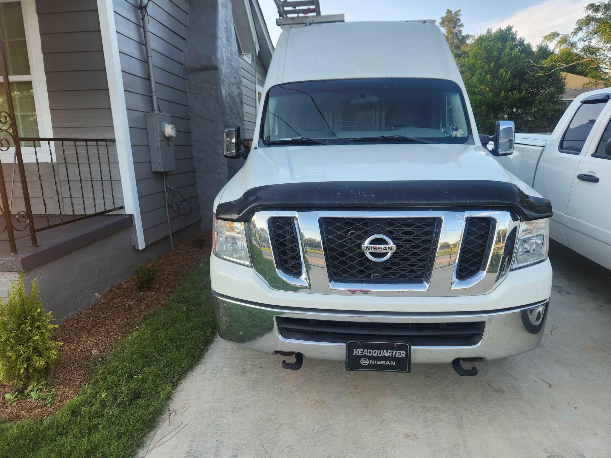2015 Nissan NV3500 HD Cargo · SL Van 3D