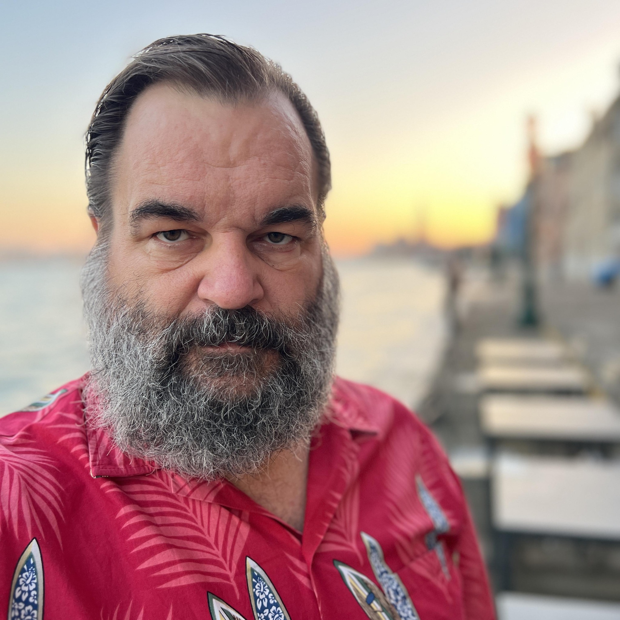 Voila le monologue que j'ai présenté dimanche dernier à Meal4monologues ...