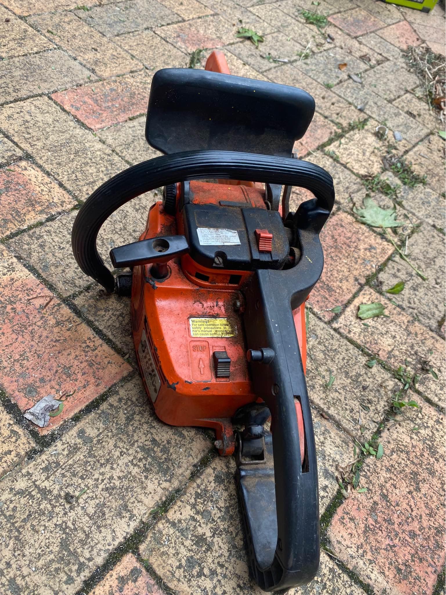 Stihl 010 av chainsaw - Plaques & Signs - Newcastle, New South 