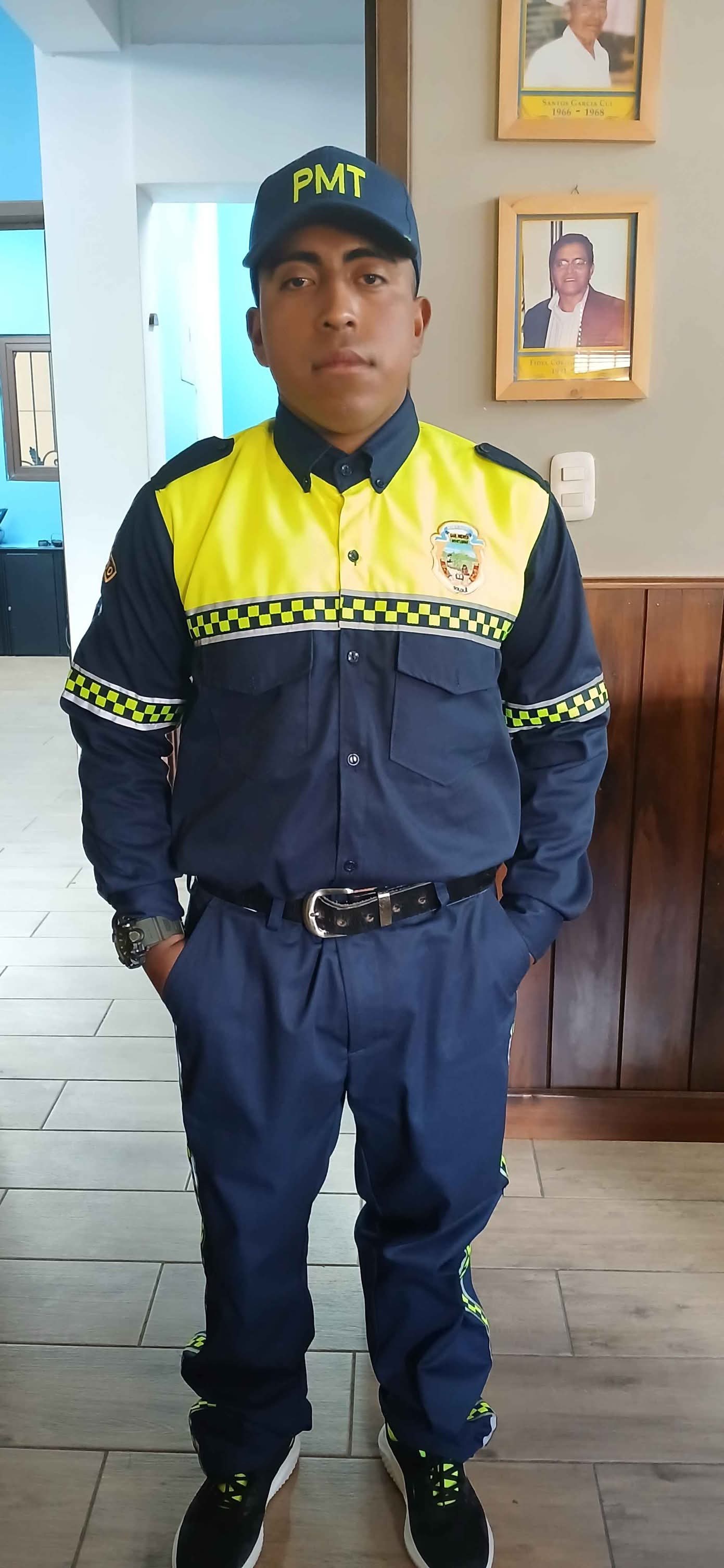 Uniformes de policía. Municipal.pmt. gorras camisas chumpas . - T ...