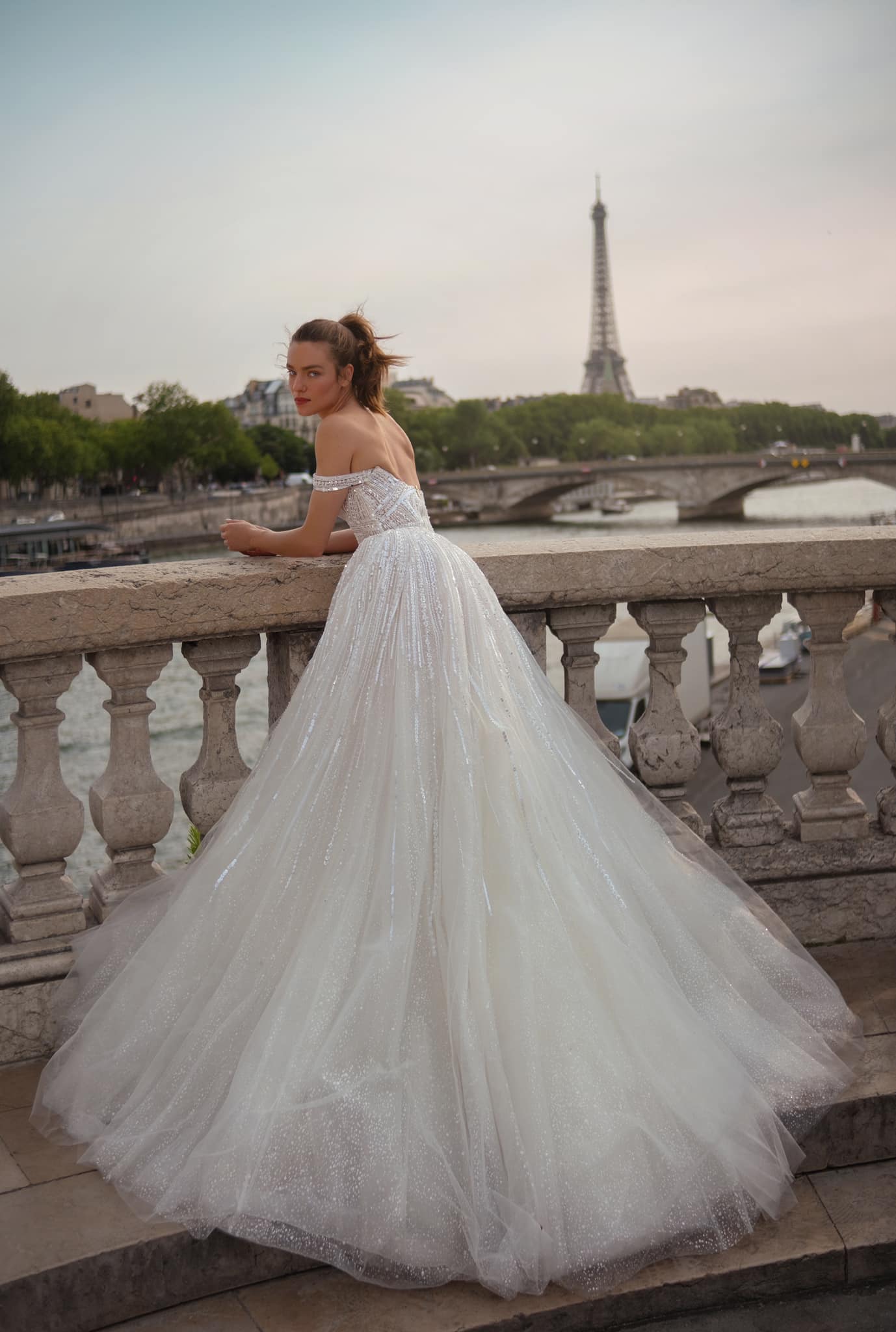 cutting edge wedding dresses With our shared love for enchanting brides, the new Nicole + Felicia Couture for Kleinfeld Bridal collection is the perfect mix of cutting-edge and classic. We know it's a match made in with substance and passion Colors:No Color rtw 2026 08 fall 1 Bride Emilia Wickstead - -
