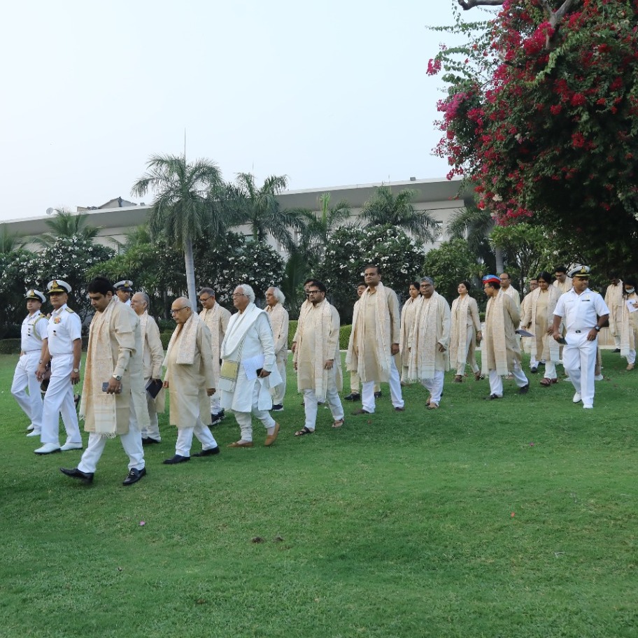 On the occasion of 4th Convocation... - Karnavati University