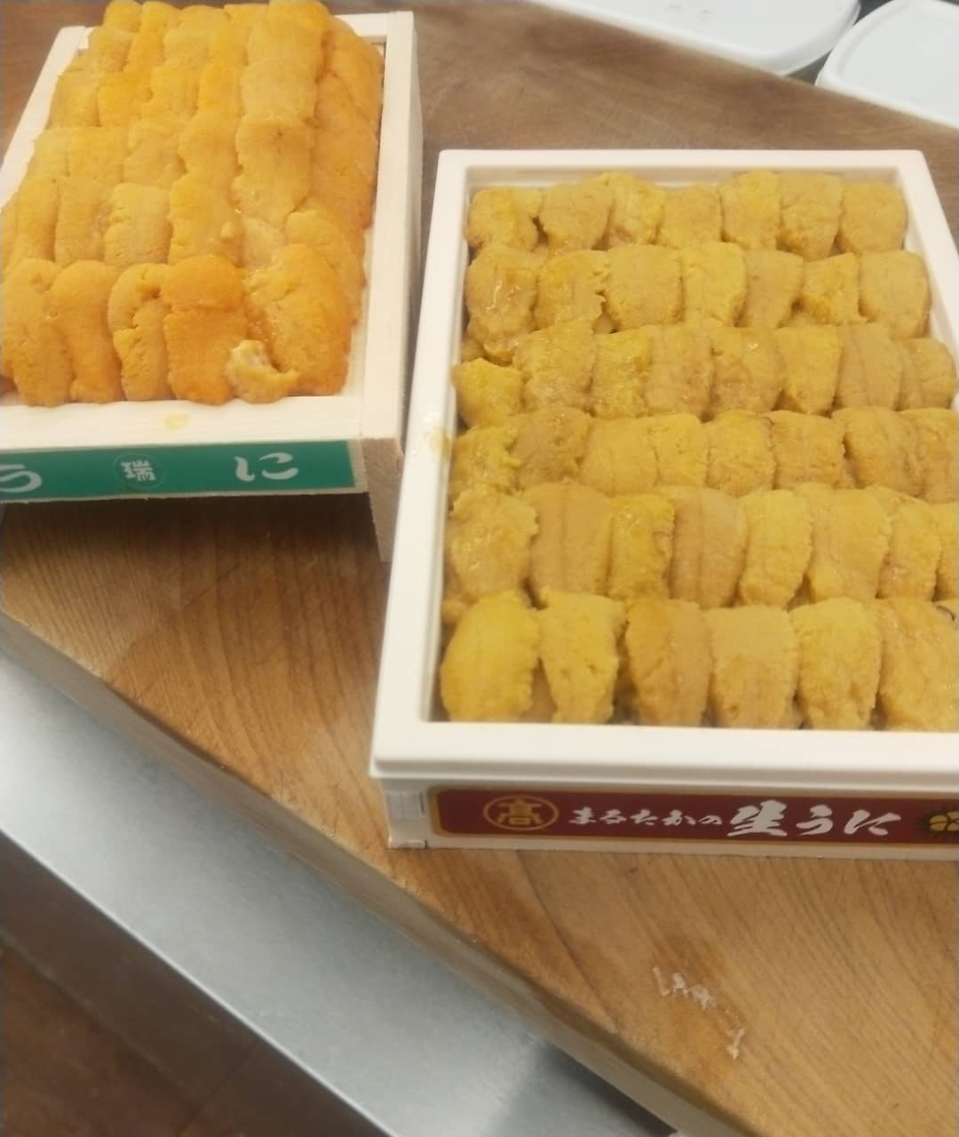 神樂亭 新鮮到貨 鮮甜美味 鹿港小鎮 鹿港美食 鹿港 鹿港日本料理 神樂亭 馬糞海膽 白海膽 Facebook