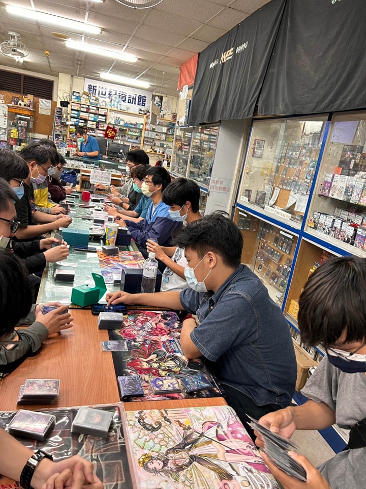 新竹新世紀 卡牌遊戲店 - 5／21 遊戲王積分賽 比賽人數16人 牌型一覽 斬機2 黑魔導1 剎帝利2... | Facebook