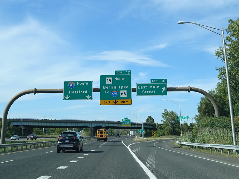 New pictures of I-91 northbound at... - East Coast Roads