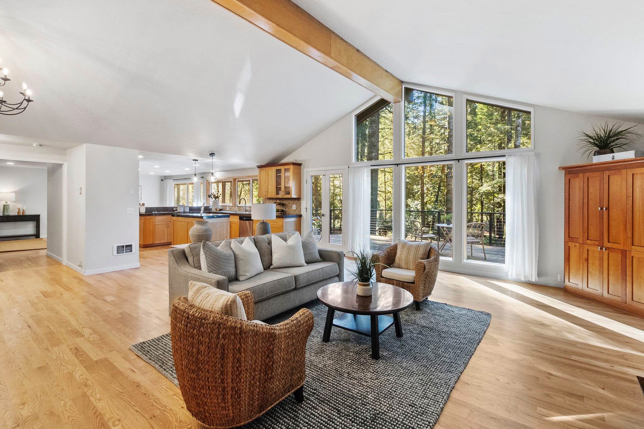 4 Beds 2.5 Baths - House - Property Rentals - Noti, Oregon | Facebook ...