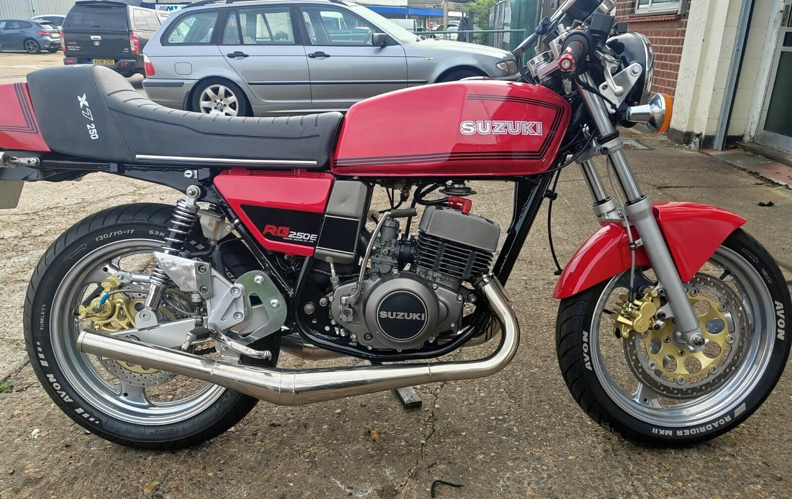 Ad - Suzuki RG250E (Japanese market X7) with some nice mods. For 
