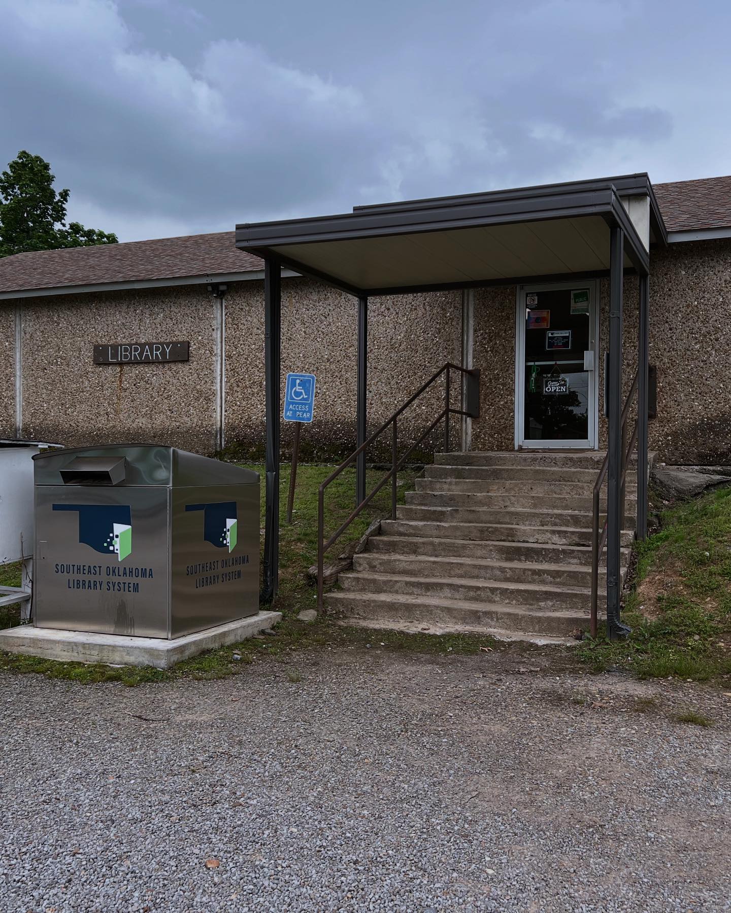 SEOLS Bookmobile