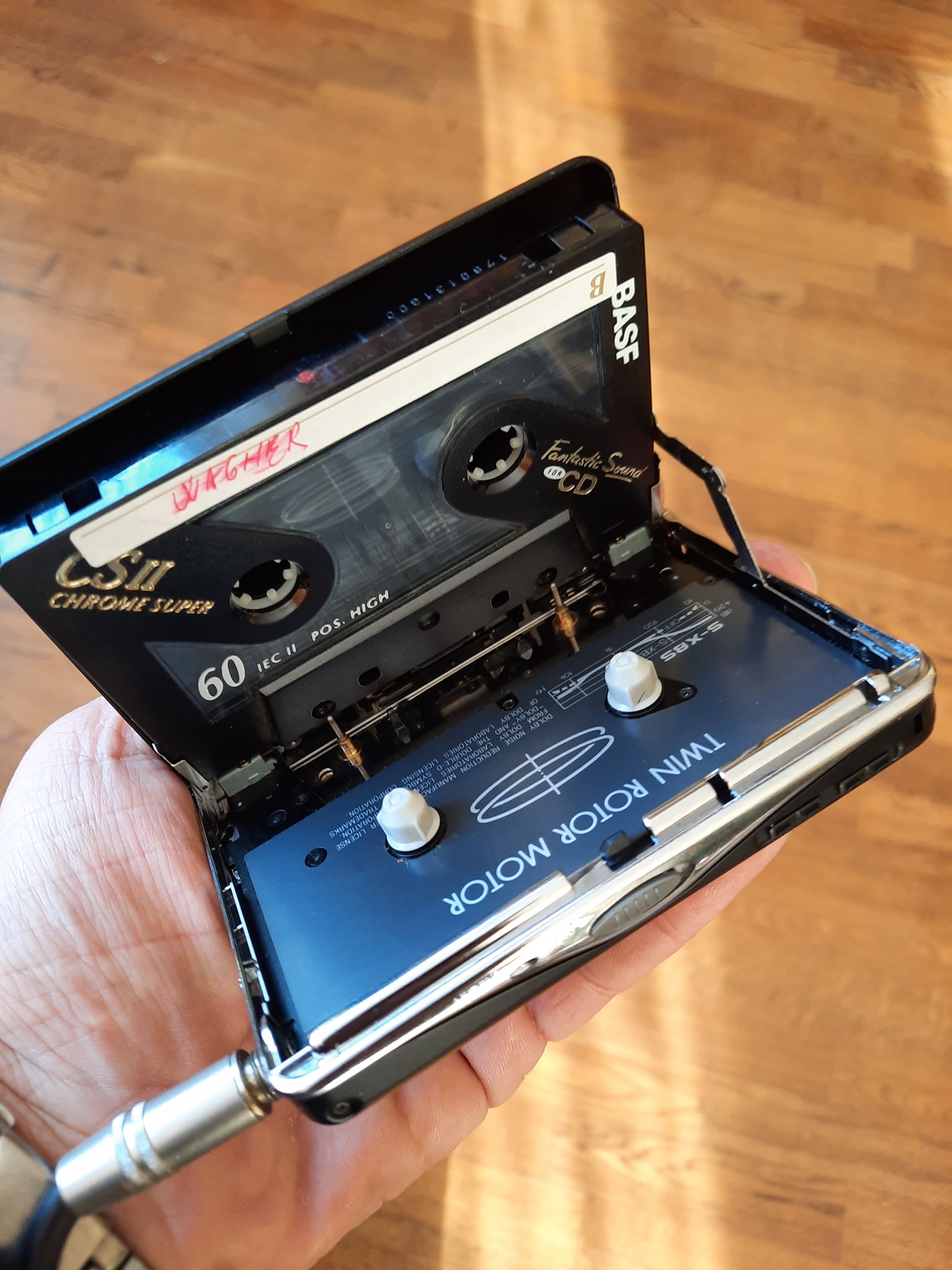 From my collection, Panasonic RQ S60, a very close to Top player.