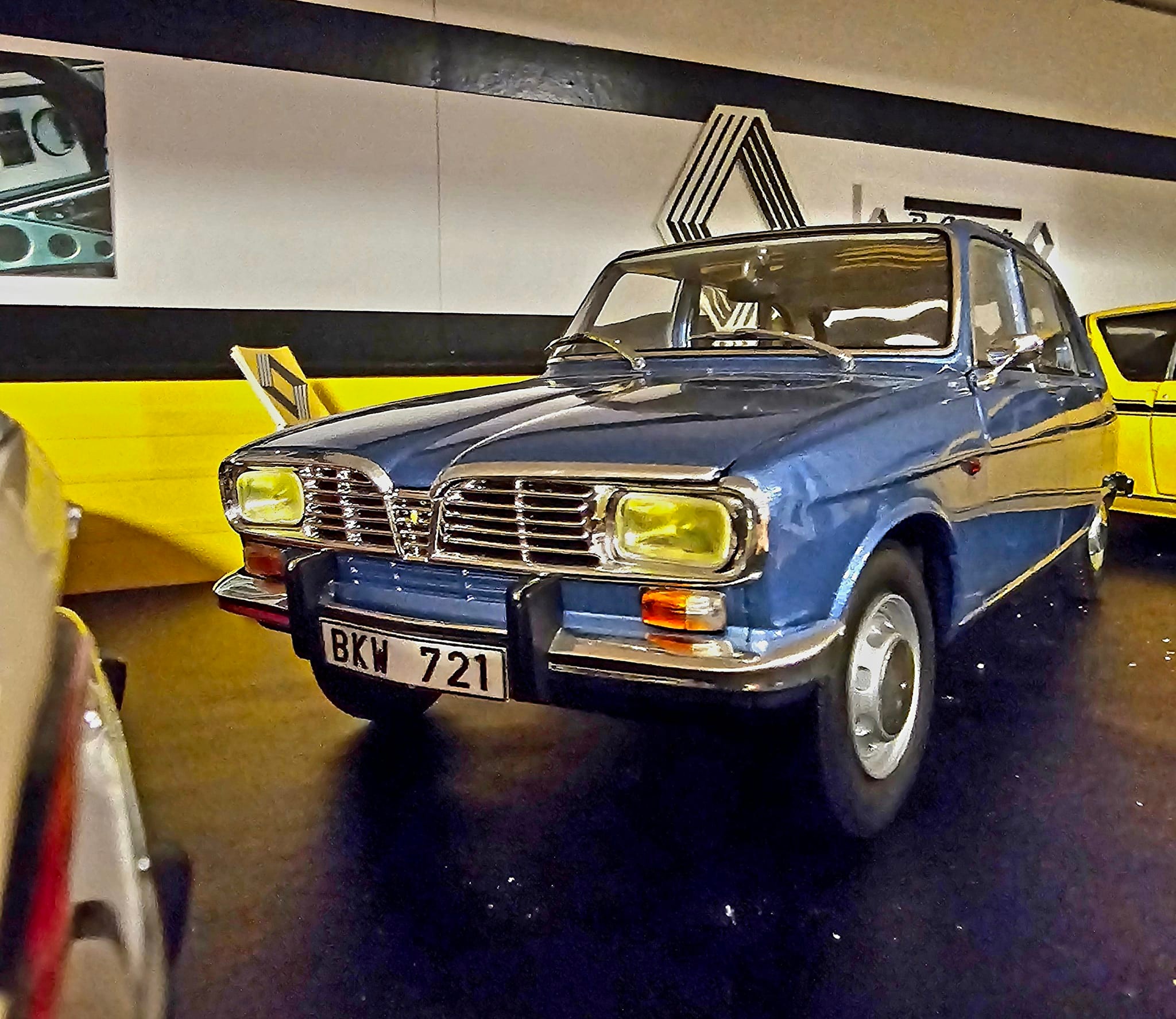 RENAULT 12 TS 1969-1980🇫🇷 from Norev Scale 1:18