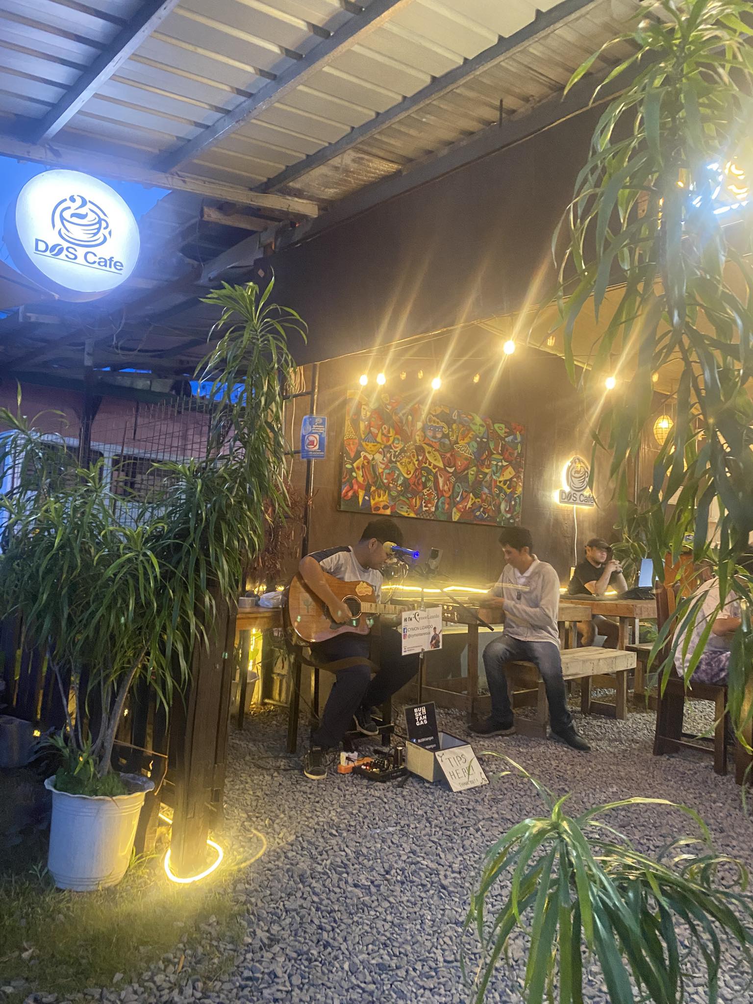Dos Cafè