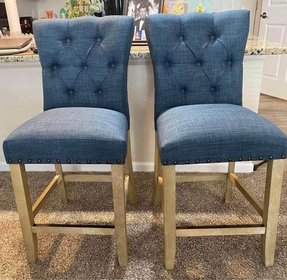 Bar Stools New in Original Packagings Stunning Blue Upholstery Bassett