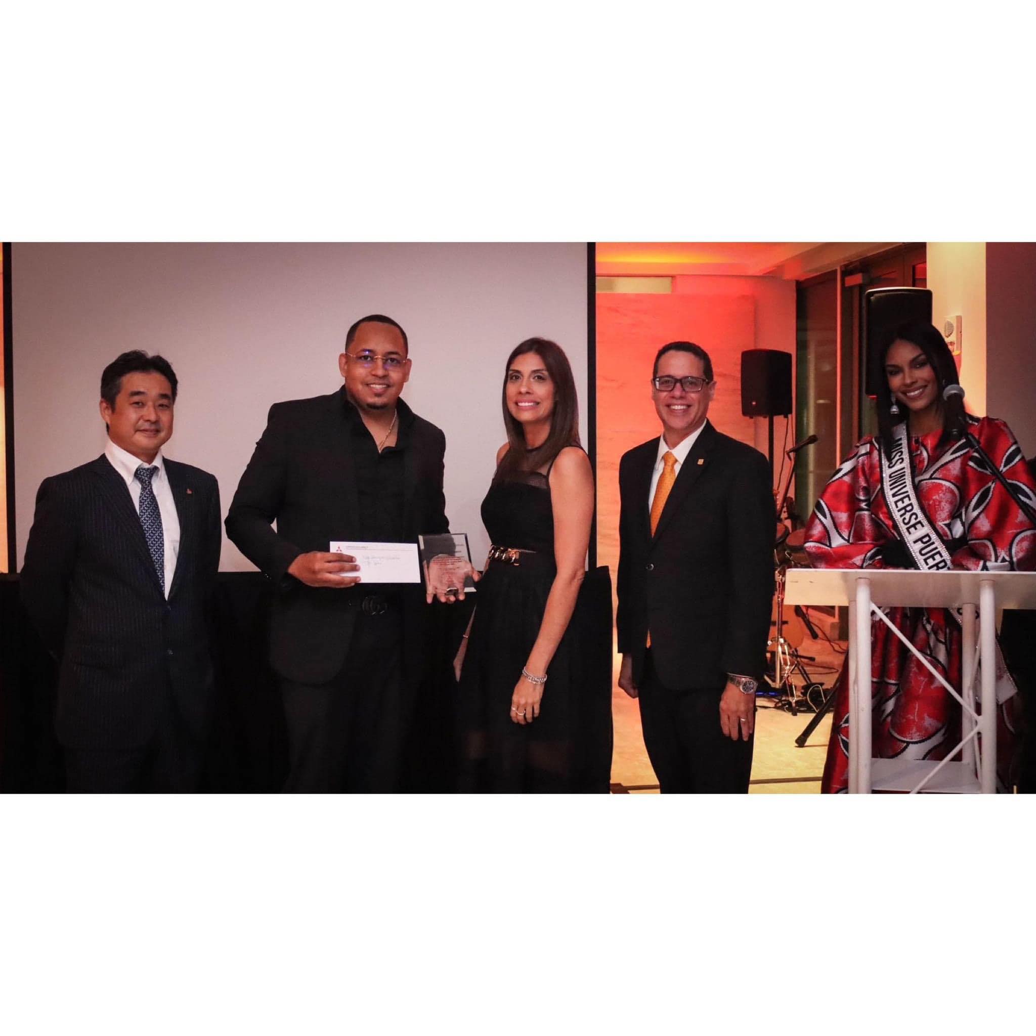 Sal Munta'o con William... - Sal Munta'o con William Sanabria