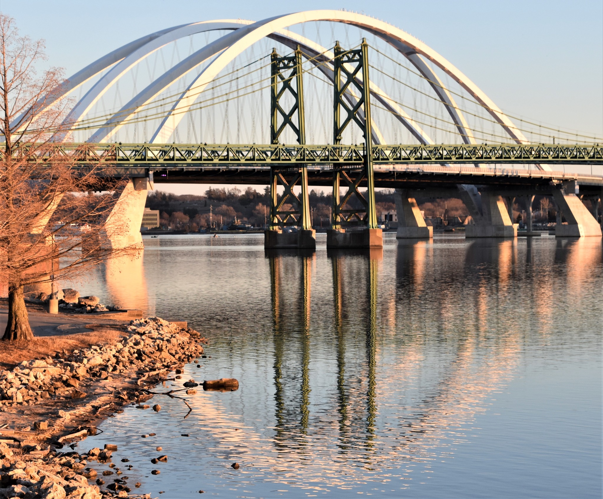 1972, Bettendorf. Extending the I-74 Bridge to connect to the