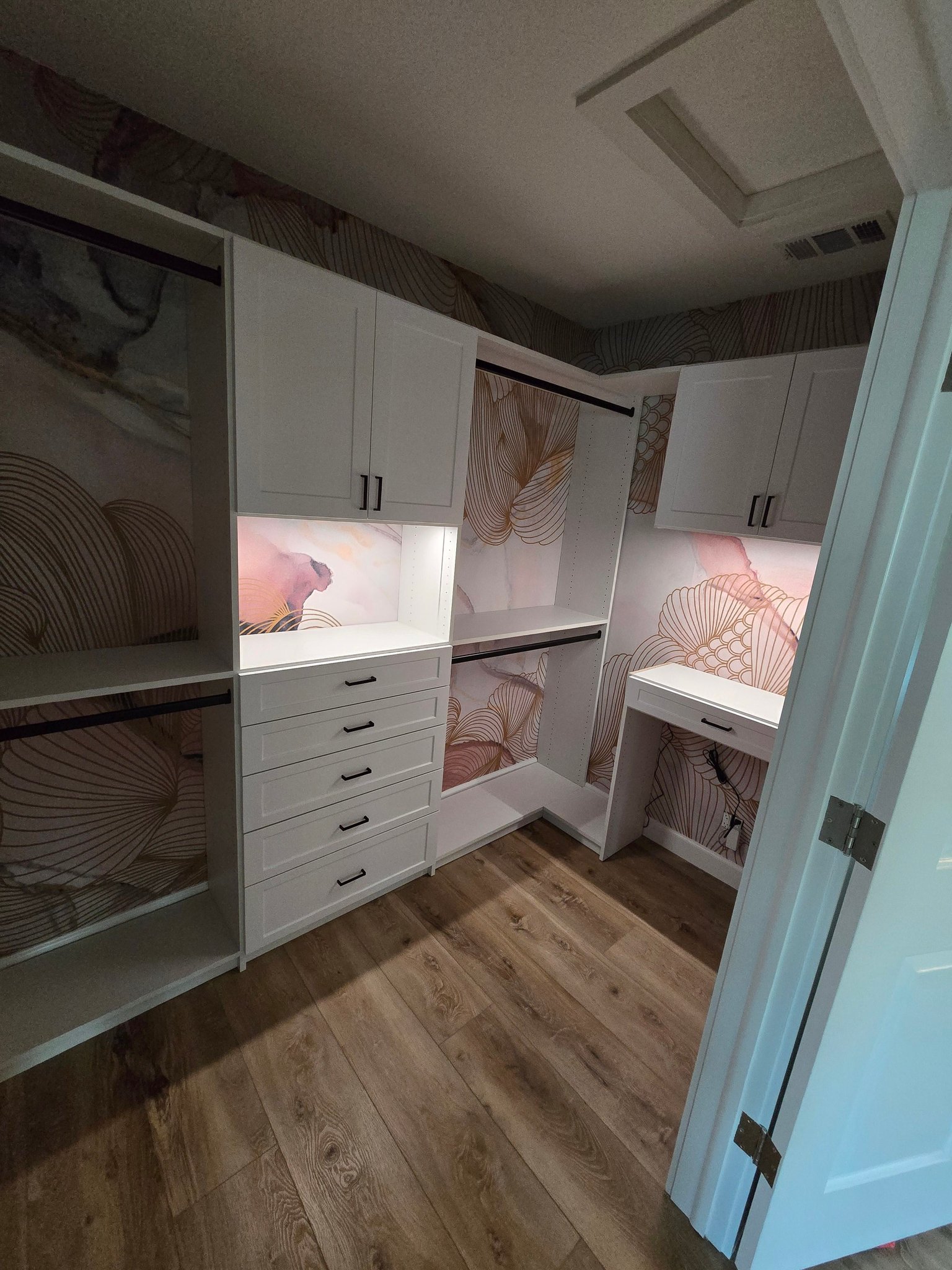 New Closet Today