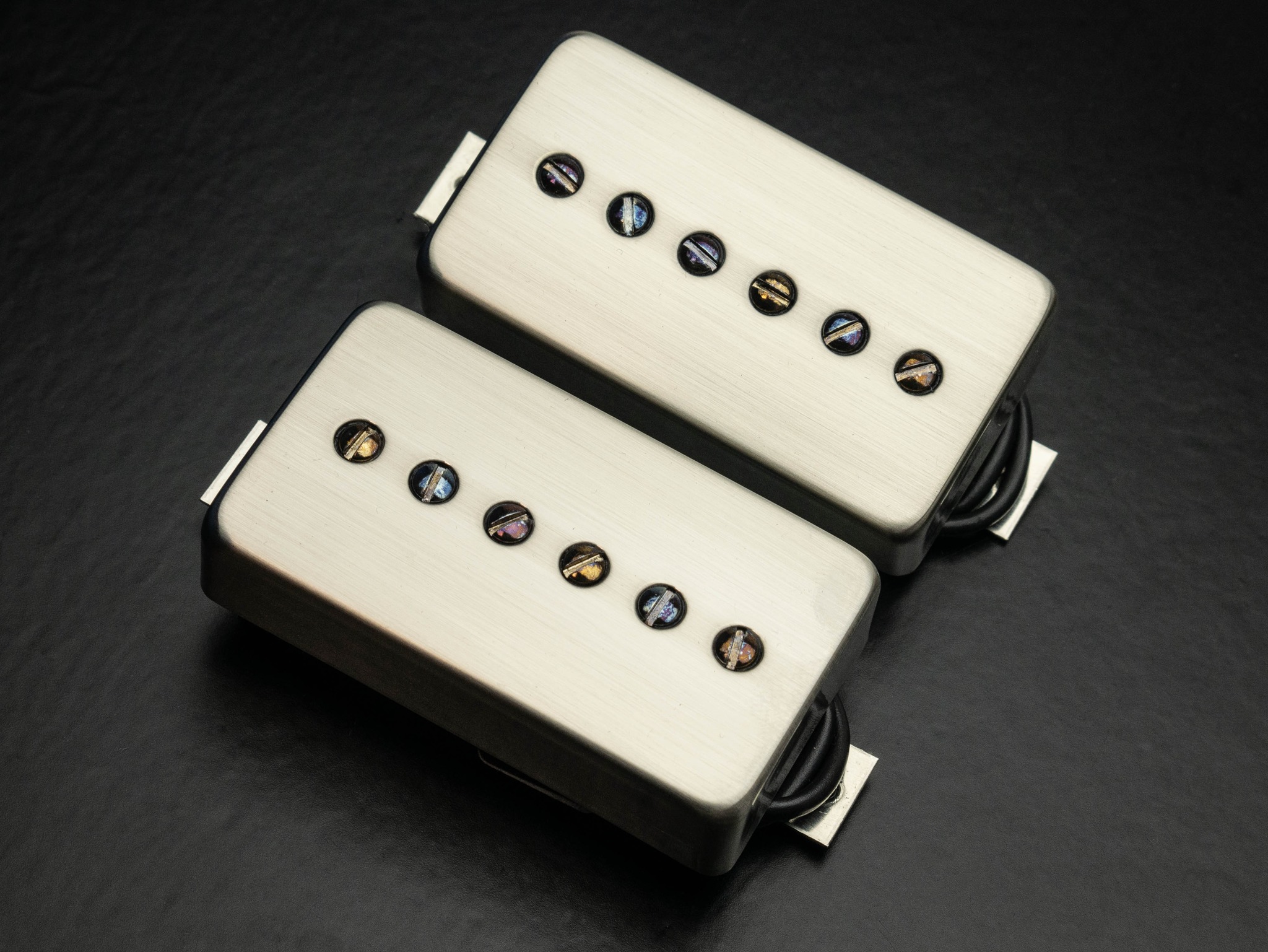 The Supermassive P90 is an absolute rock monster! Wound with a