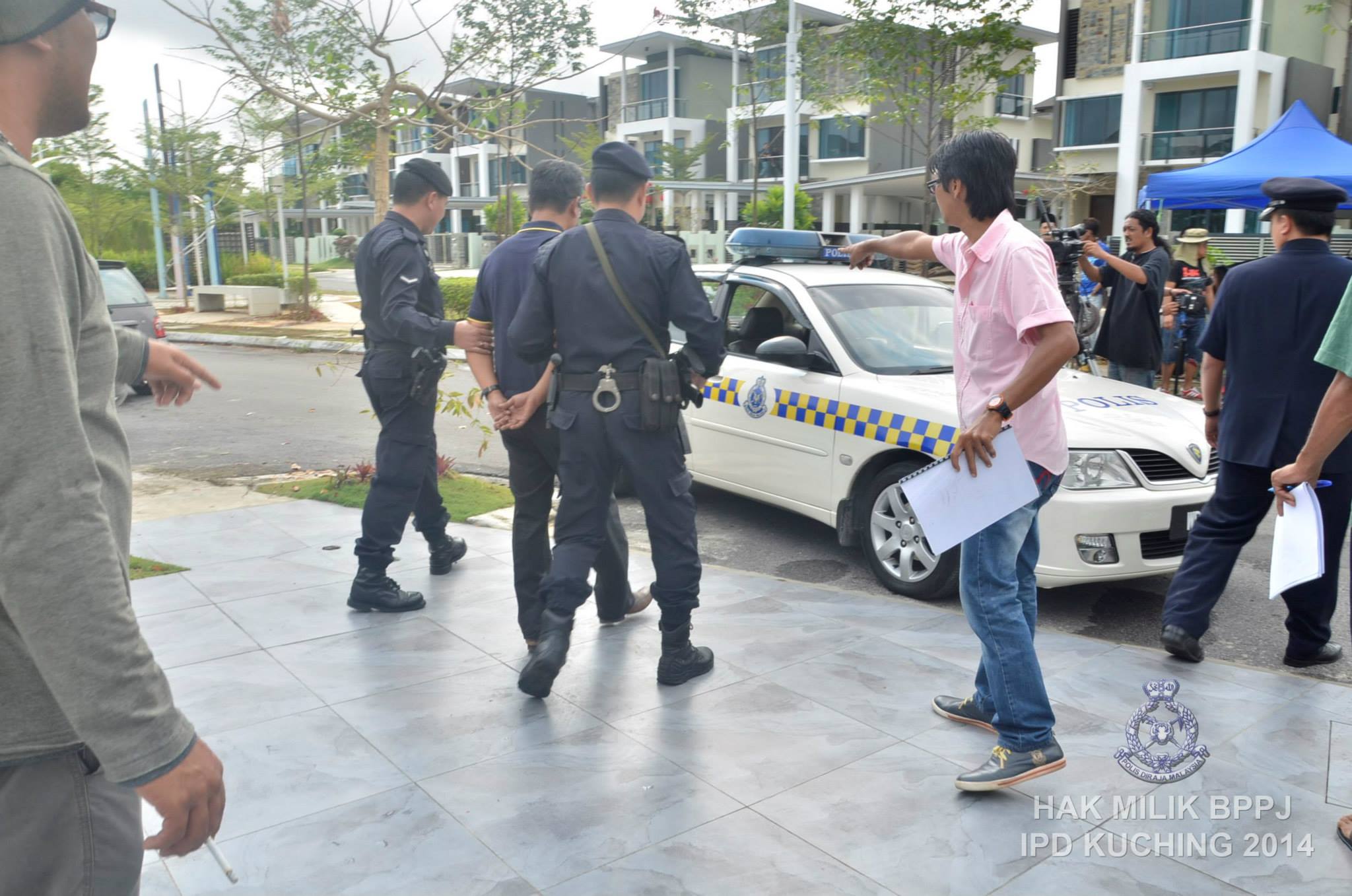 Pegawai Anggota Polis Ipd Kuching Bantu Jayakan Drama Bersiri