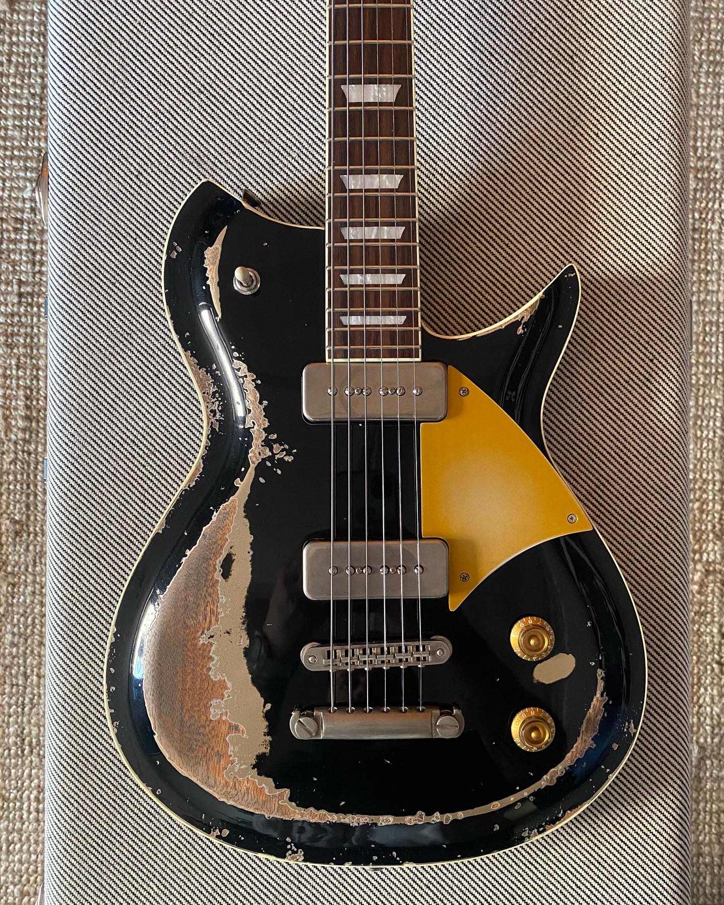 Fano Guitars alt de facto rb6 in 3 tone sunburst