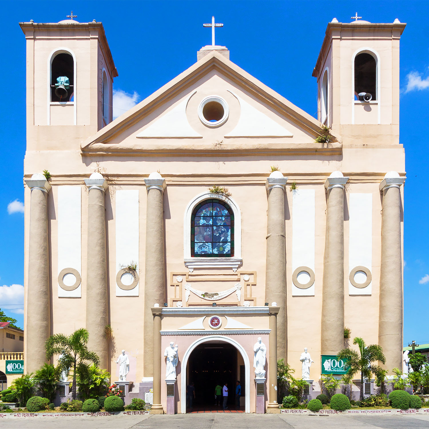 The Archdiocesan Shrine and Parish... - Simbahan Heritage