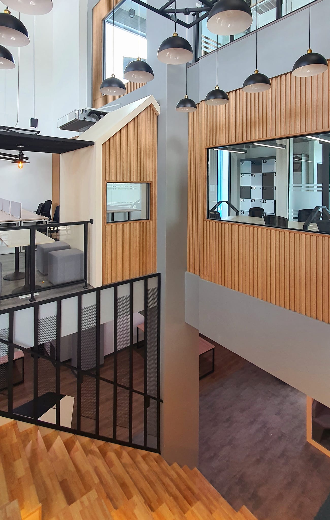 Indesign And Consultant co., Ltd. ออกแบบออฟฟิศ ออกแบบสำนักงาน | Bangkok