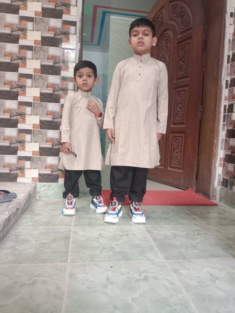 Topu Raihan - Topu Raihan added a new photo.