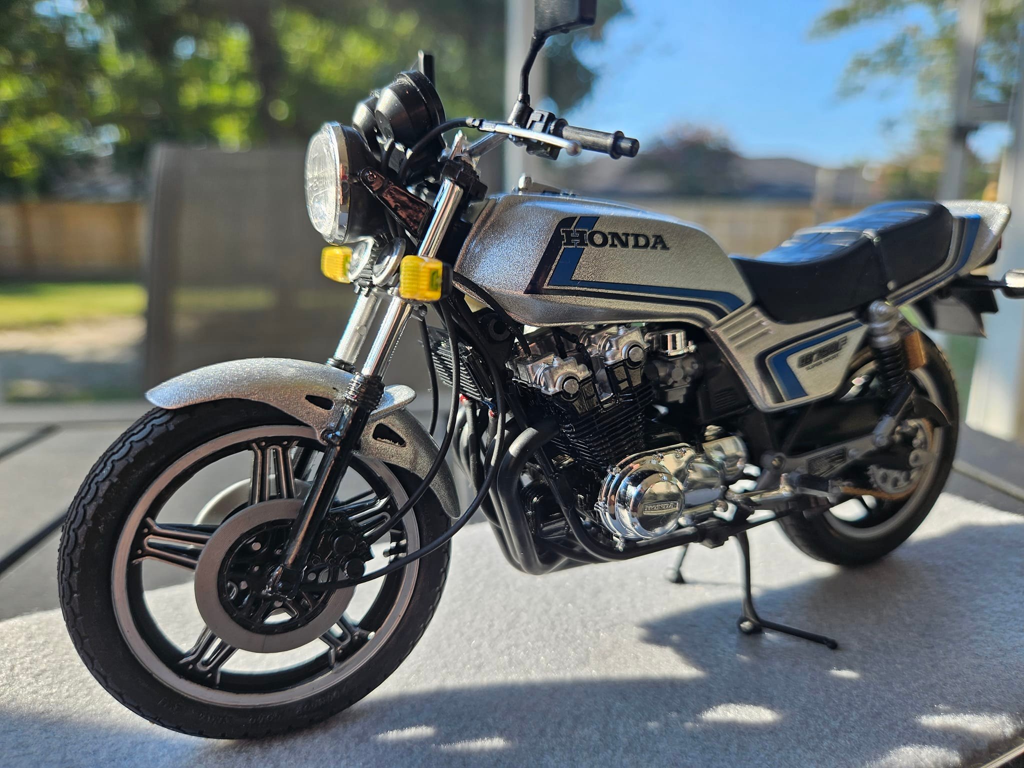 Maquette Honda CB 750 à Monter – Kit Métallique Avec Son, Taille 19,8 Cm, Pour Adultes