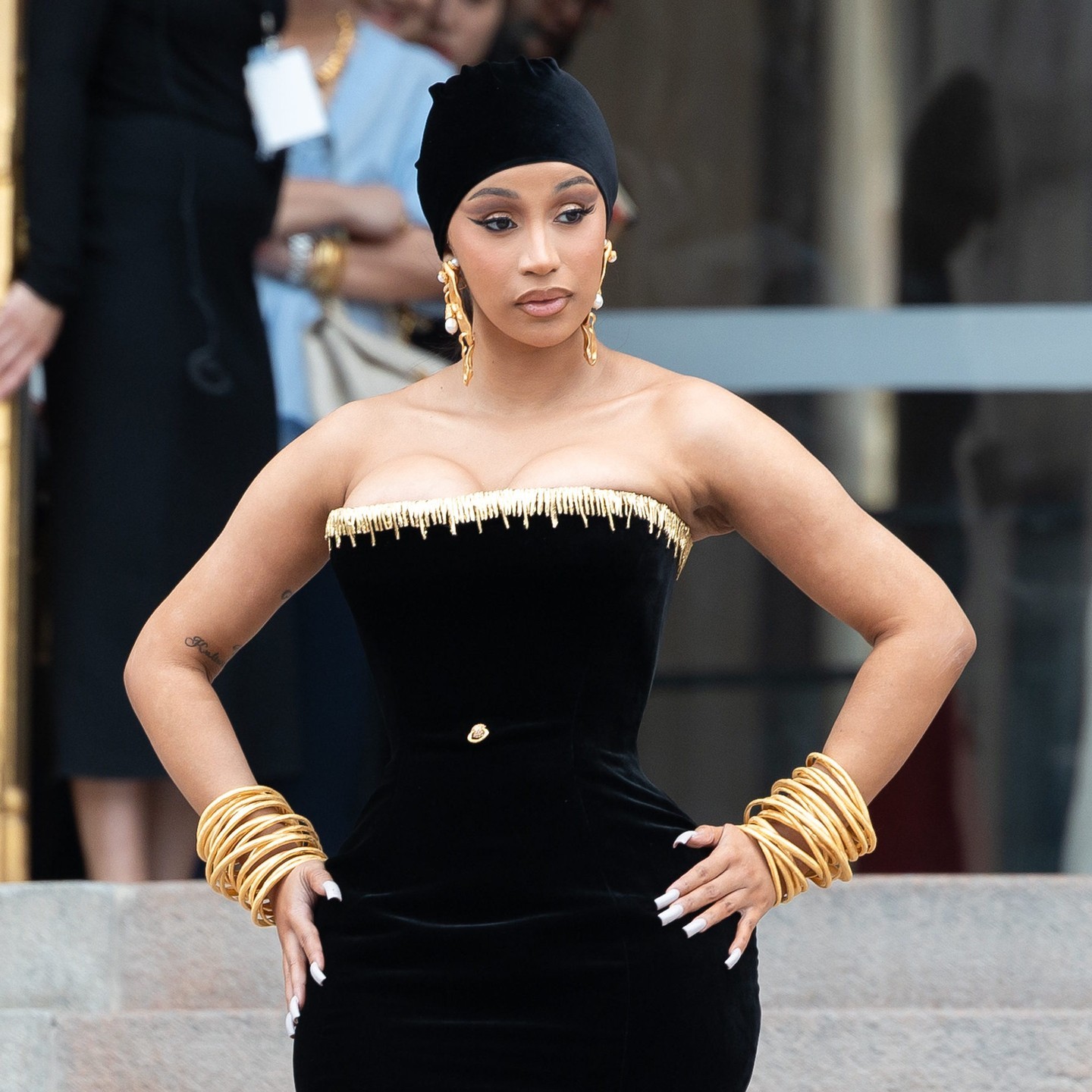 Teen - #CardiB has become the latest artist to be faced with unruly ...