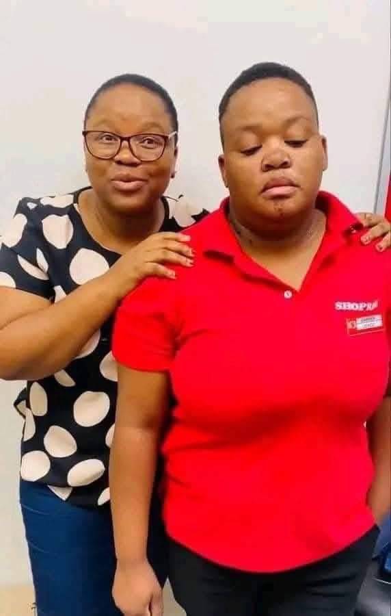 All Jobs South Africa - GOOD NEWS: Shoprite Employee Finds R10,000 and ...