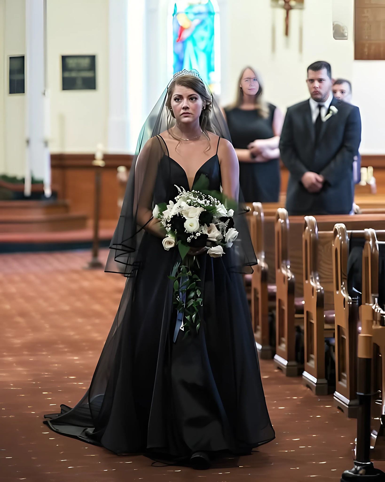 janelle brown wedding dress Why did choose a non-white dress? bridesmaid dresses Burgundy black lace mermaid prom Size:3 - M