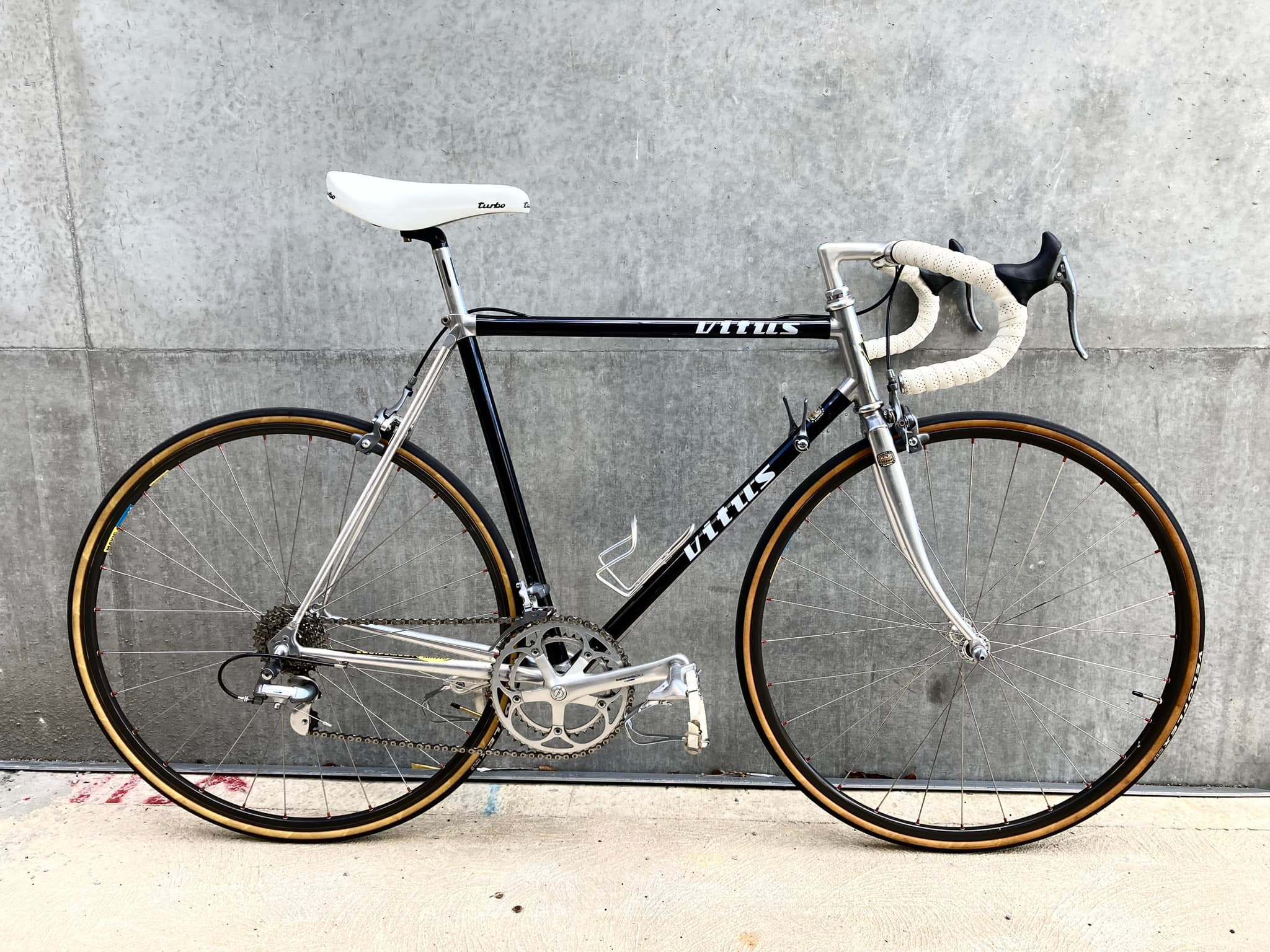 History of a restored 1980s Vitus 979 Duralinox road bike