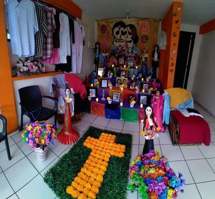 Rotoplas - ¡Gana un Rotolindro este Día de Muertos! ¿Cómo? 1.Síguenos ...