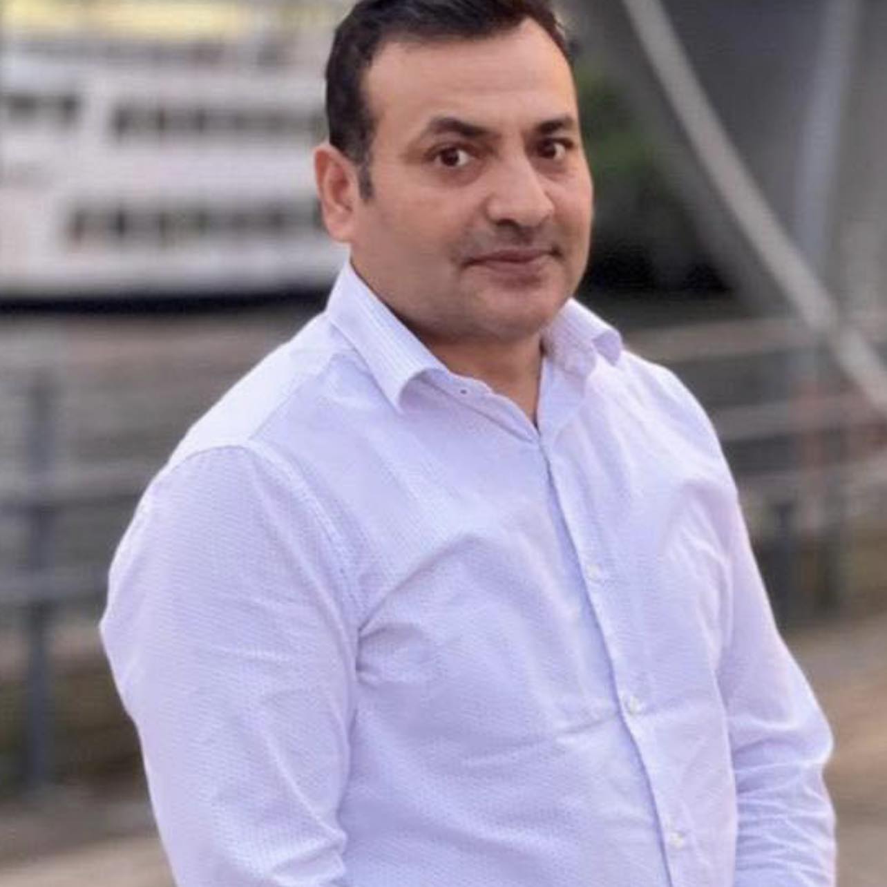 Inam Ullah Khan Advt