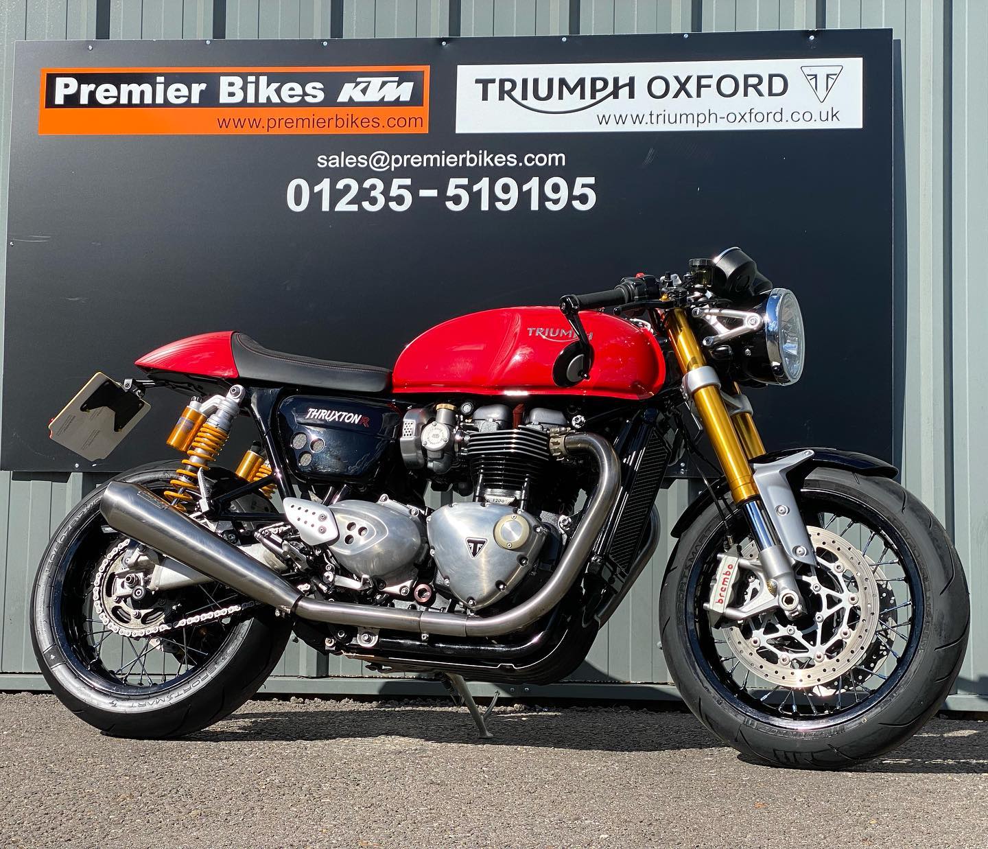 This awesome Triumph Truxton 1200 TFC number 123 out 750, Ohlins 