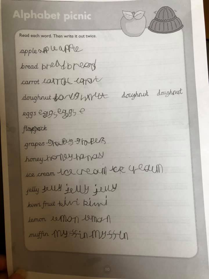 #寫字練習 day 2 昨天練習完a-z 今日寫下生字... - Jasper & Jayden 英倫生活記