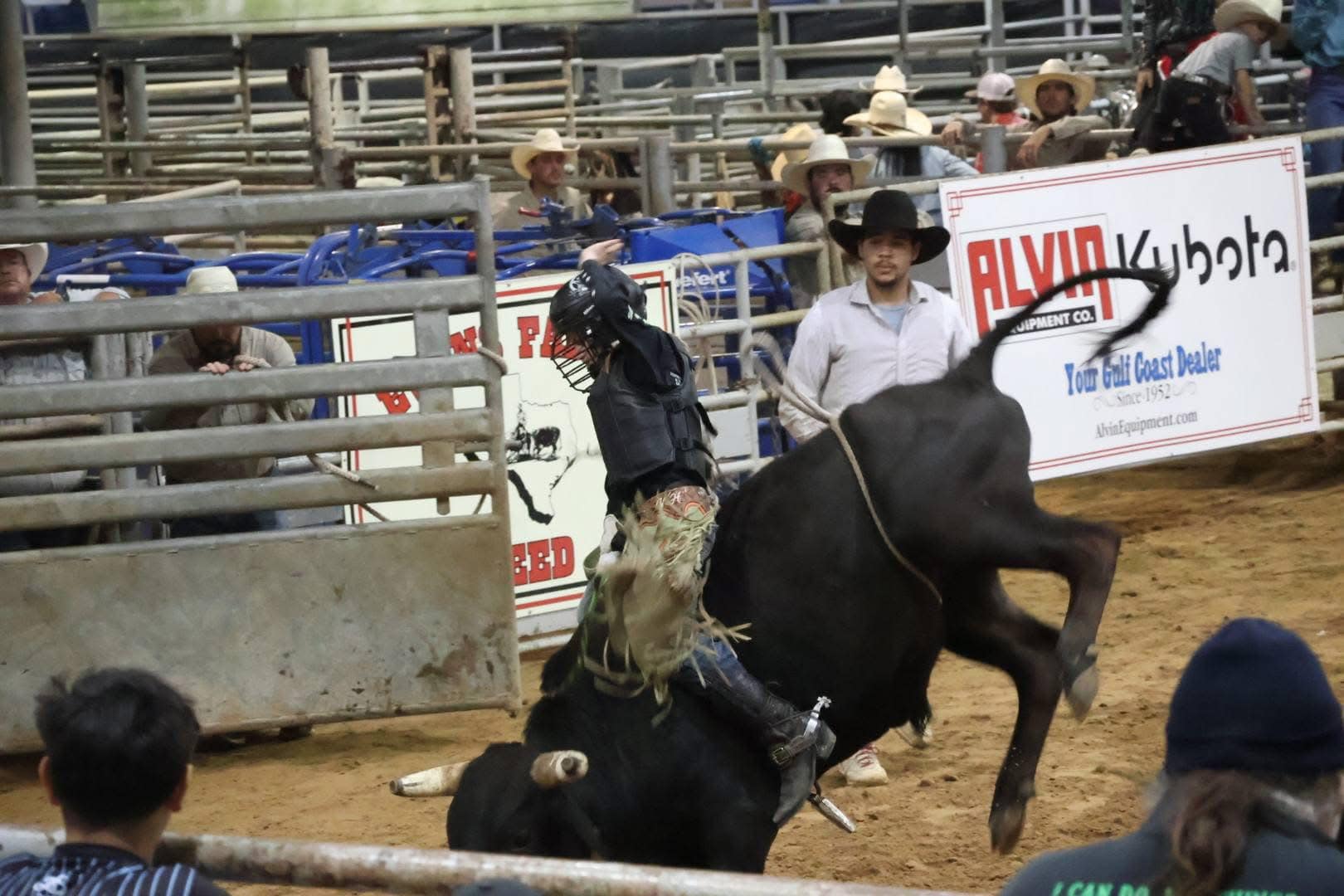 Wyatt Hughes Bull Riding