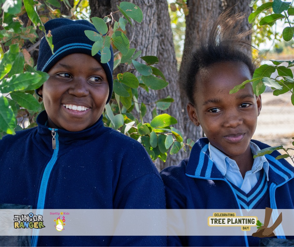 Happy Tree Planting! Throughout... - Junior Ranger Botswana