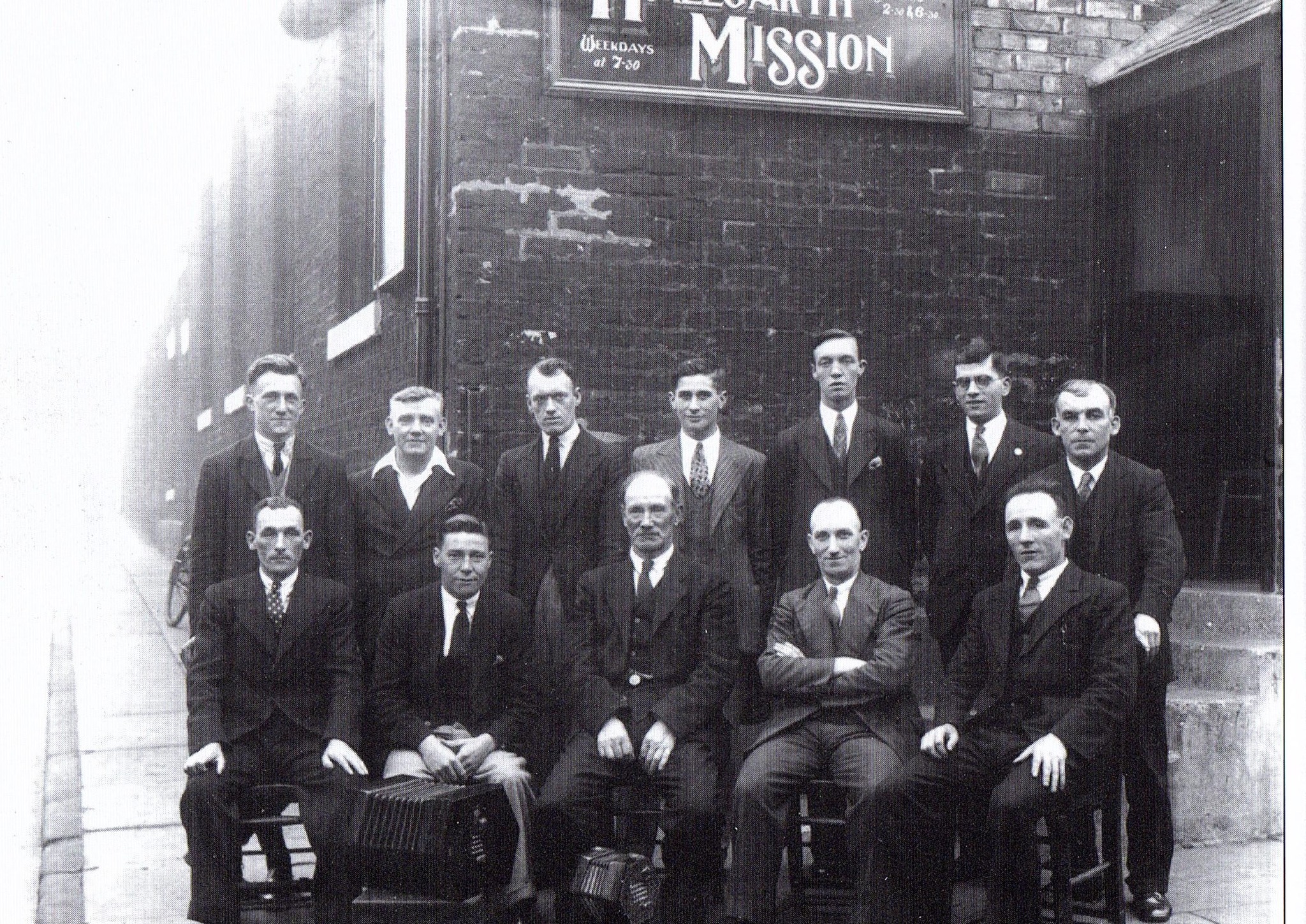 Sunderland - Bethesda Hallgarth mission 1930s. I have all the names but ...