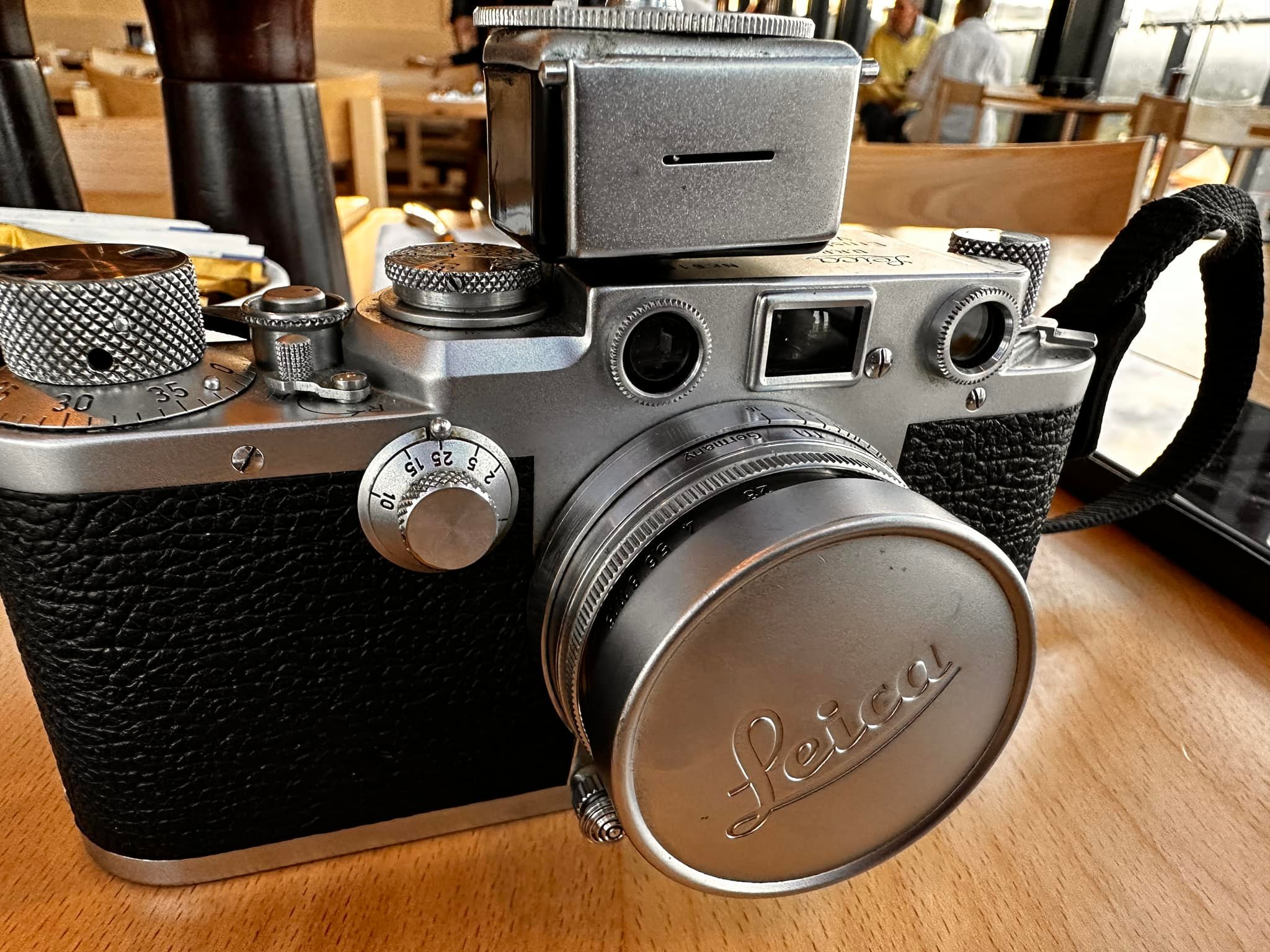 Canon IID rangefinder camera review